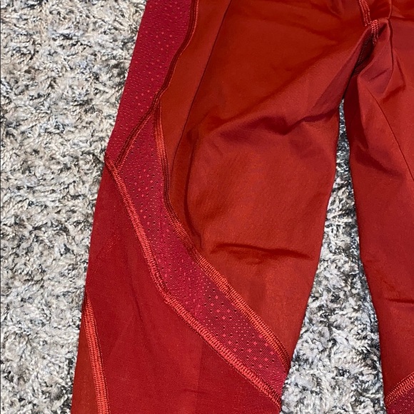 Lululemon Red Detailed Mesh Leggings - Picture 4 of 9